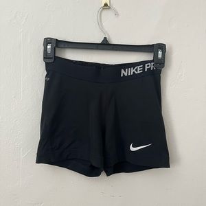 Nike Pro 3” shorts